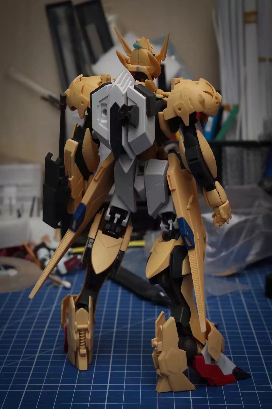 Silveroaks 1:100 Gundam Barbatos Lupus Conversion Kit