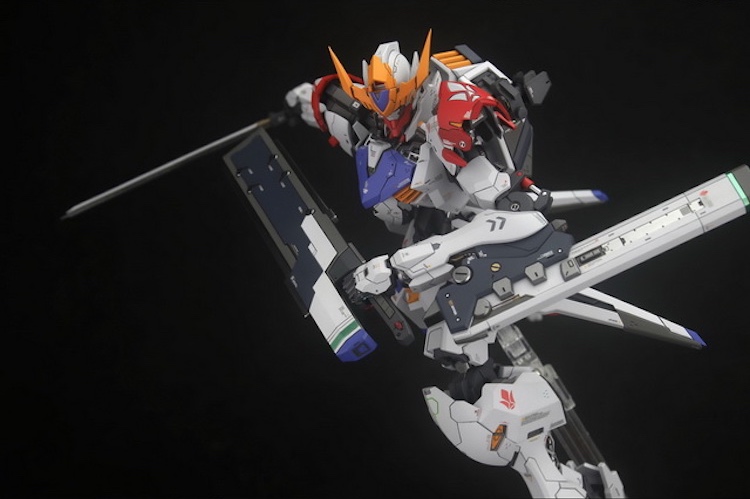 Extreme Squad 1:100 Gundam Barbatos Lupus ver.Refined Conversion Kit