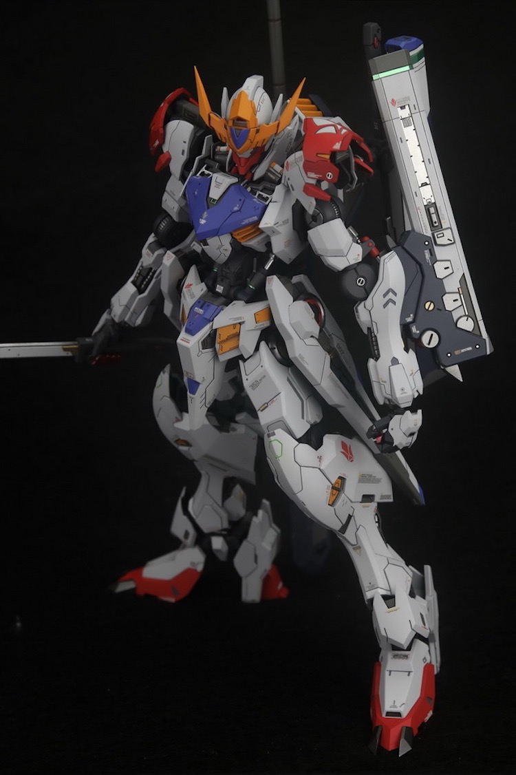 Extreme Squad 1:100 Gundam Barbatos Lupus ver.Refined Conversion Kit