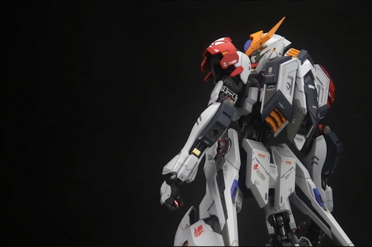 Extreme Squad 1:100 Gundam Barbatos Lupus ver.Refined Conversion Kit