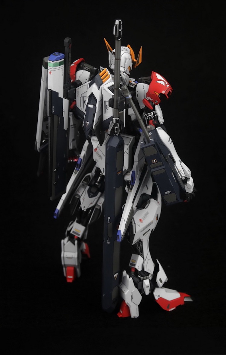 Extreme Squad 1:100 Gundam Barbatos Lupus ver.Refined Conversion Kit