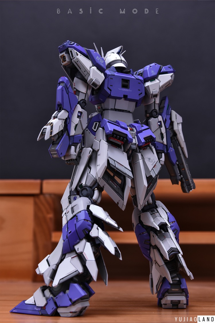 YJL 1:100 RX-93-v2 Hi-v Gundam Conversion Kit