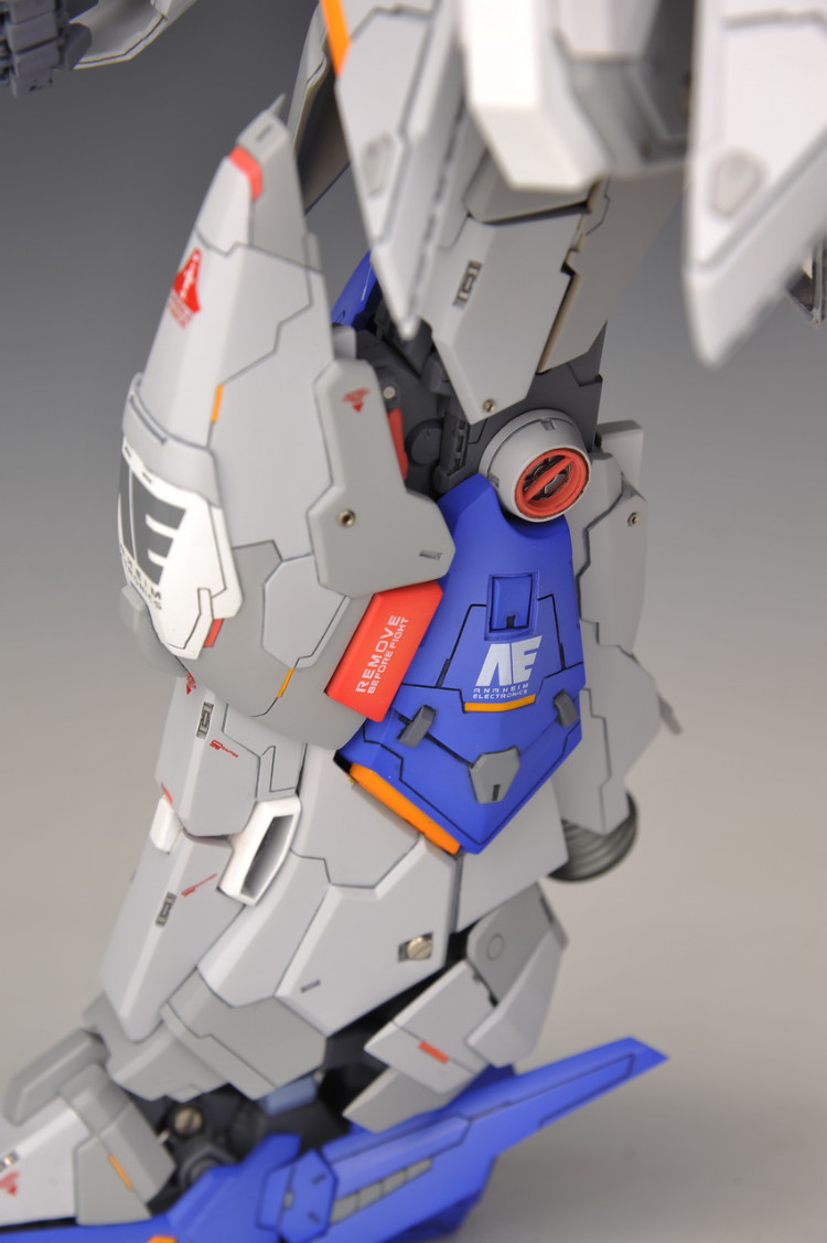 UC 1/72 RX-105 Xi Gundam ver.TempoLung Full Resin Kit