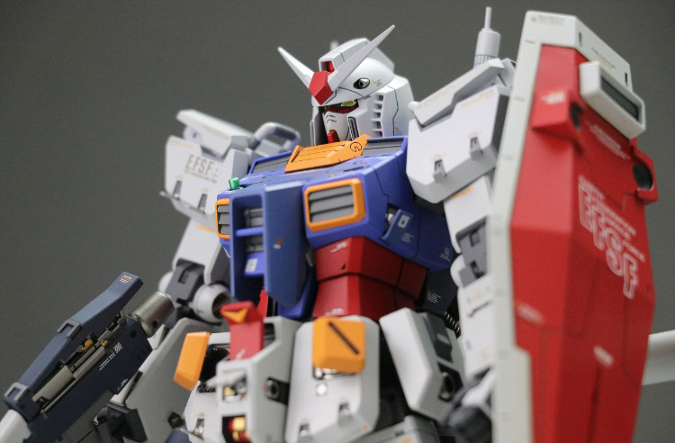 Extreme Squad C3 x2018 1-100 RX-78 Gundam Full Resin Kit (Deconstruction Mode)