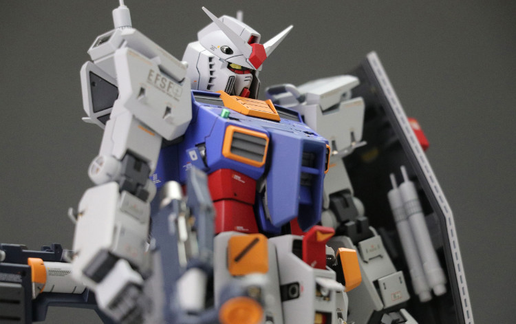 Extreme Squad C3 x2018 1-100 RX-78 Gundam Full Resin Kit (Deconstruction Mode)