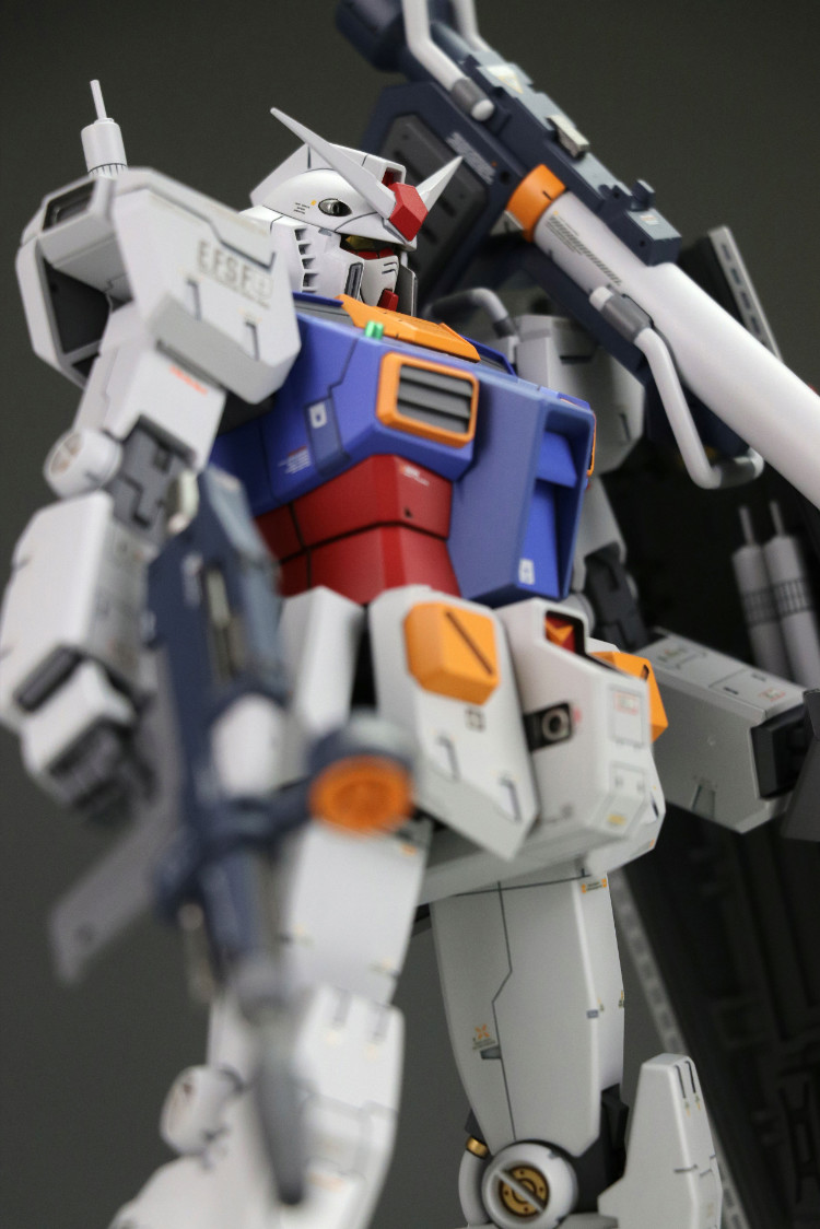 Extreme Squad C3 x2018 1-100 RX-78 Gundam Full Resin Kit (Normal Mode)