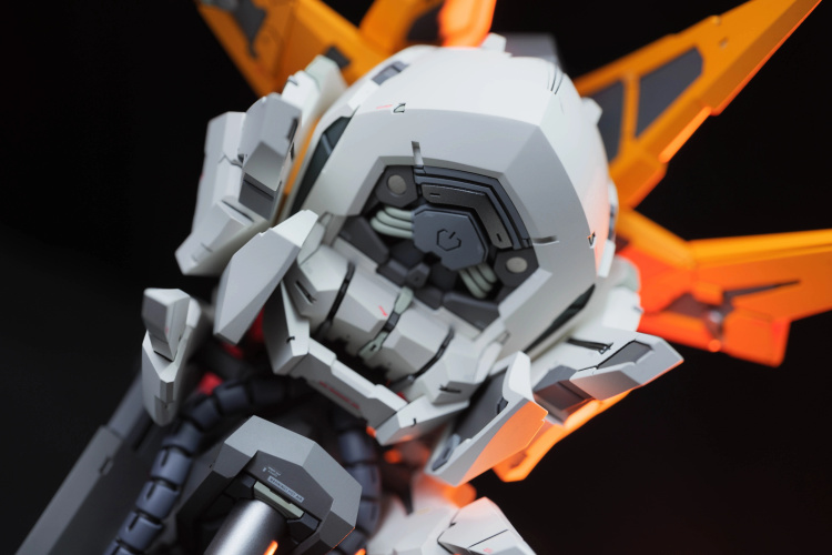 Labzero 1 35 Gundam Barbatos Lupus REX Head Bust Full Resin Kit 19